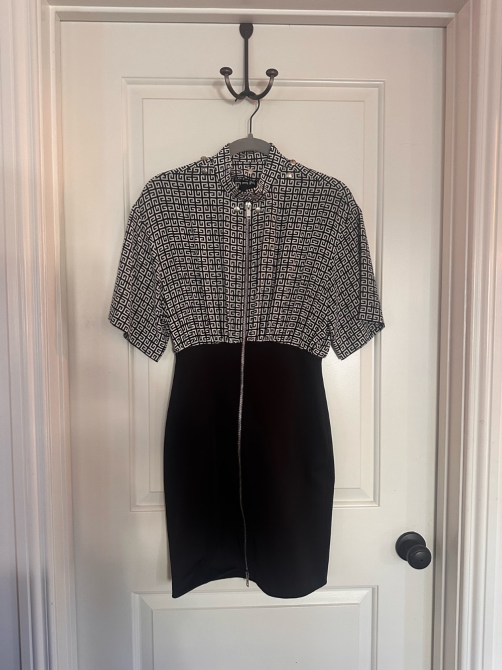 Givenchy Black White Geometric Zip Front Dress Short Sleeve Mini Tisci Era